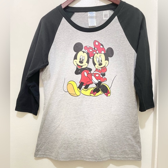 New Disney T-Shirt Mickey & Minnie Mouse Port & Company Black/Gray Color Size M. - Picture 11 of 12